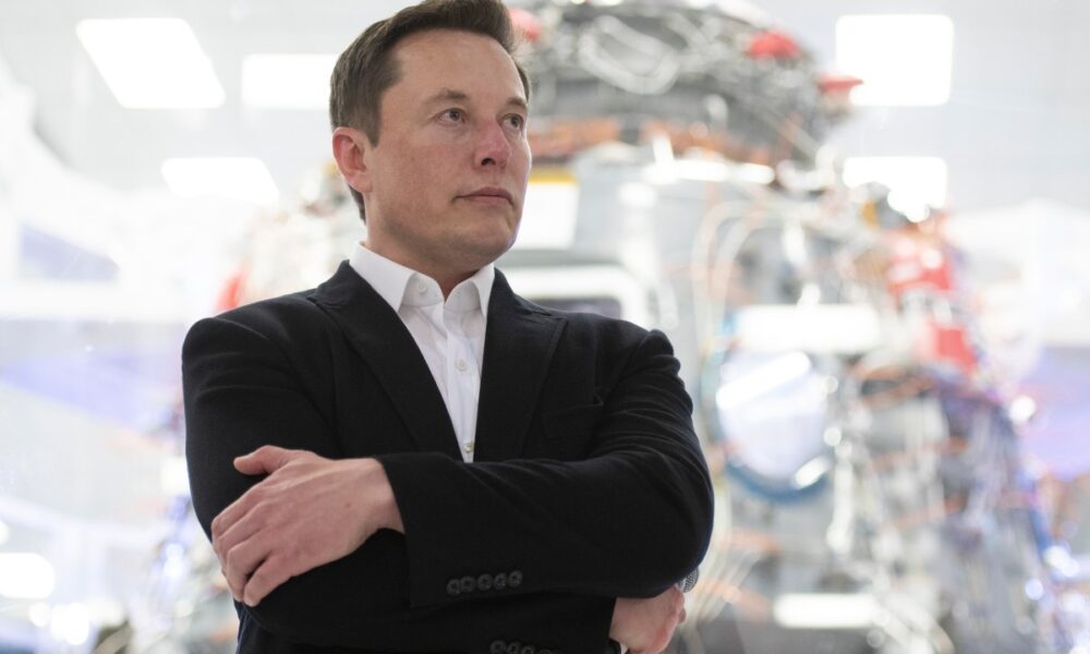 Startups Weekly: Musk raises $6 billion for AI, and the fintech dominoes are falling