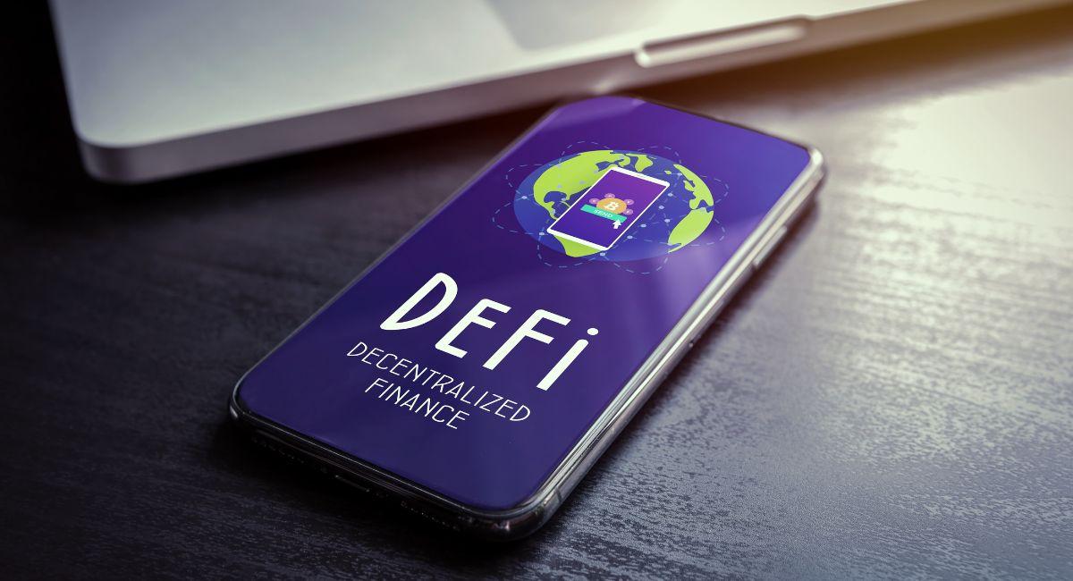 DeFi interoperability KYC Compliance Considerations For DeFi Companies