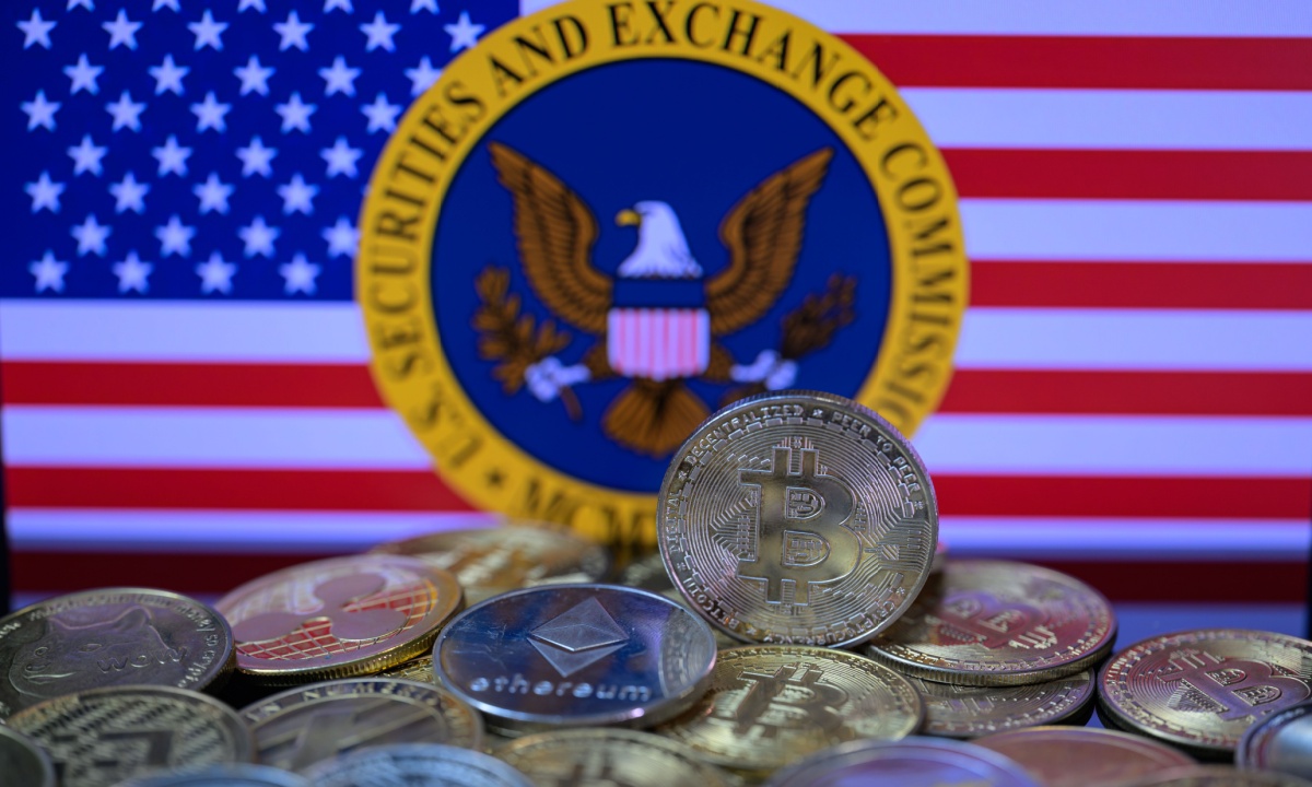 Biden strikes down measure limiting SEC's crypto authority