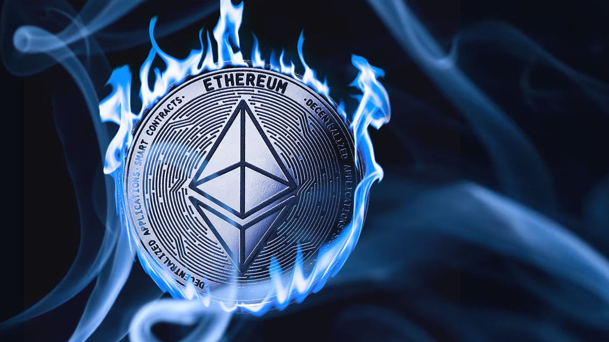 Ethereum defends $3,800 as investors await key US economic data